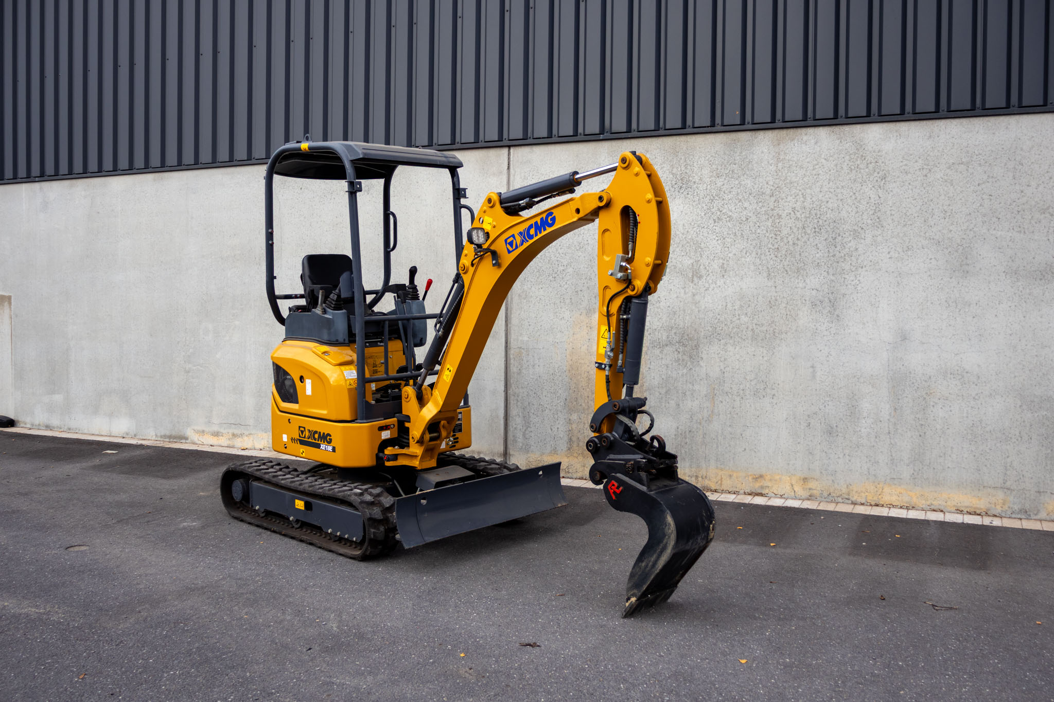 XCMG XE18E